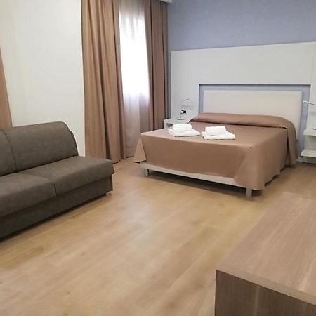 La Porta Del Sole Hotel & Village 圣费尔迪南多 外观 照片
