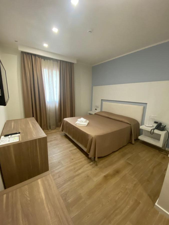 La Porta Del Sole Hotel & Village 圣费尔迪南多 外观 照片